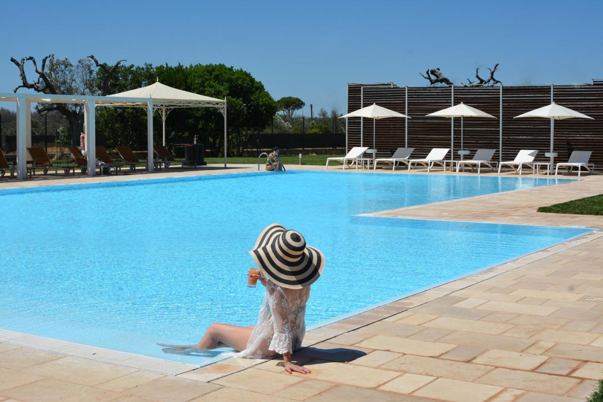 Masseria Corda Di Lana Hotel & Resort Torre Lapillo Exterior foto